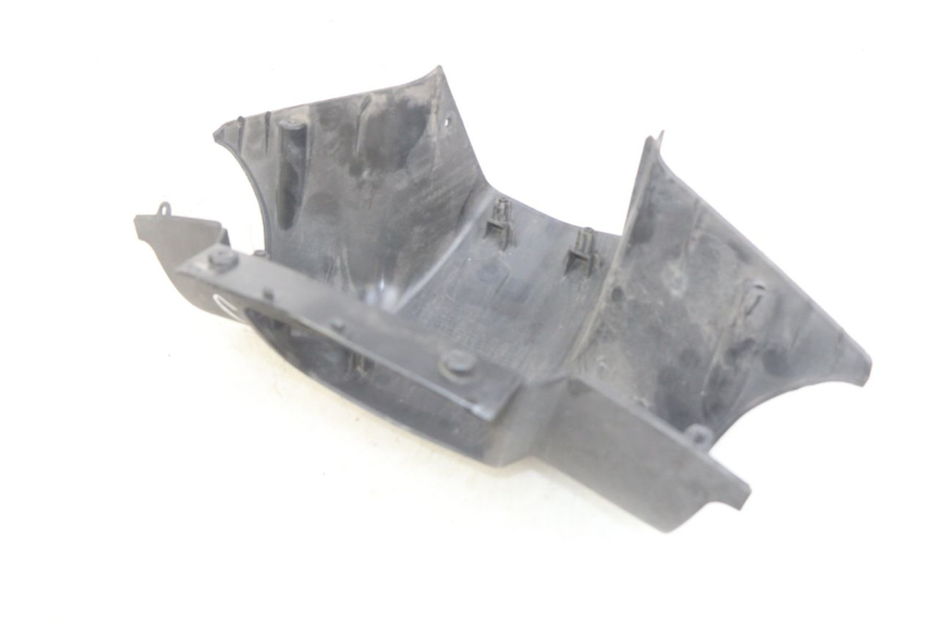 photo de COPRI MANUBRIO POSTERIORE PEUGEOT VIVACITY NEW 2T 50 (2008 - 2017)