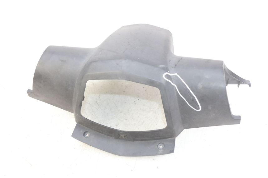 photo de COPRI MANUBRIO POSTERIORE PEUGEOT VIVACITY NEW 2T 50 (2008 - 2017)