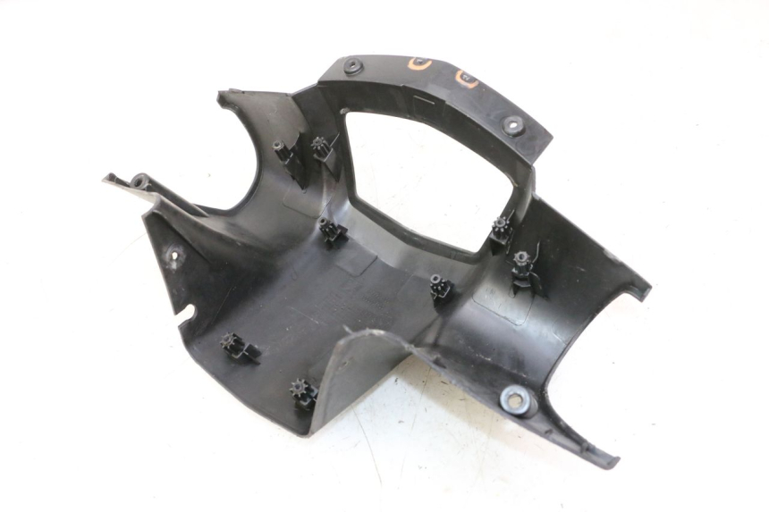 photo de COPRI MANUBRIO POSTERIORE PEUGEOT VIVACITY NEW 2T 50 (2008 - 2017)