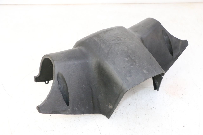 photo de COPRI MANUBRIO POSTERIORE PEUGEOT VIVACITY NEW 2T 50 (2008 - 2017)