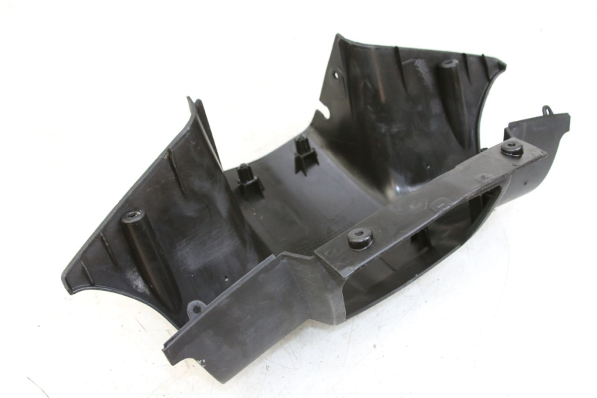 photo de COPRIMANUBRIO POSTERIORE PEUGEOT VIVACITY 125 (2010 - 2017)