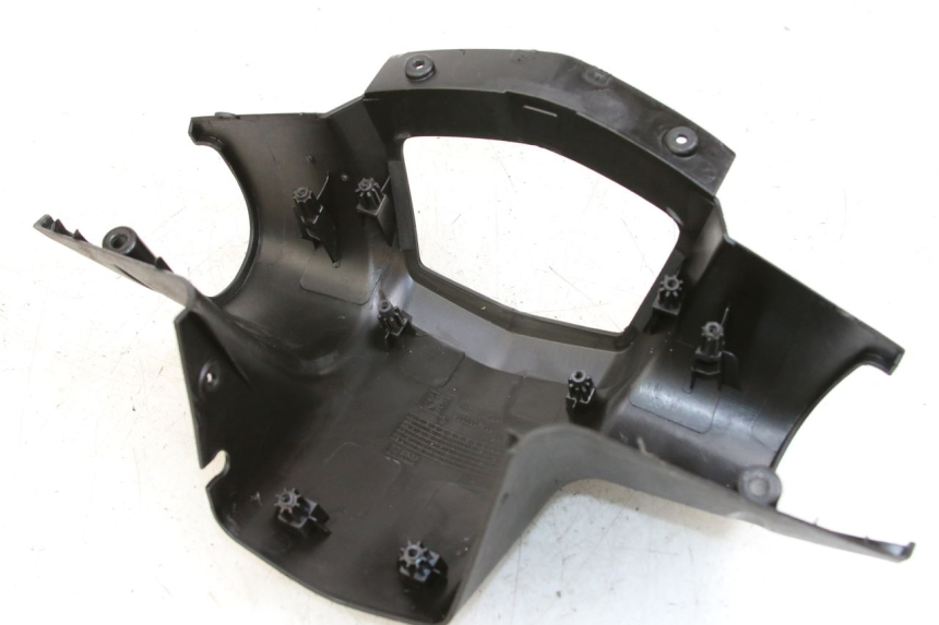 photo de COPRIMANUBRIO POSTERIORE PEUGEOT VIVACITY 125 (2010 - 2017)