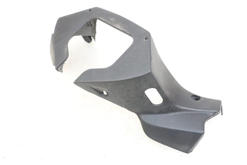 photo de COPERCHIO MANUBRIO POSTERIORE KYMCO XCITING 250 (2006 - 2009)