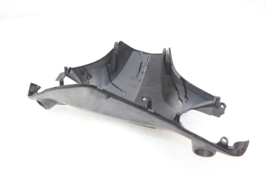 photo de COPRI MANUBRIO POSTERIORE YAMAHA CYGNUS X 125 (2004 - 2007)