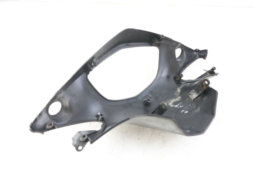 photo de COPRI MANUBRIO POSTERIORE YAMAHA CYGNUS X 125 (2004 - 2007)