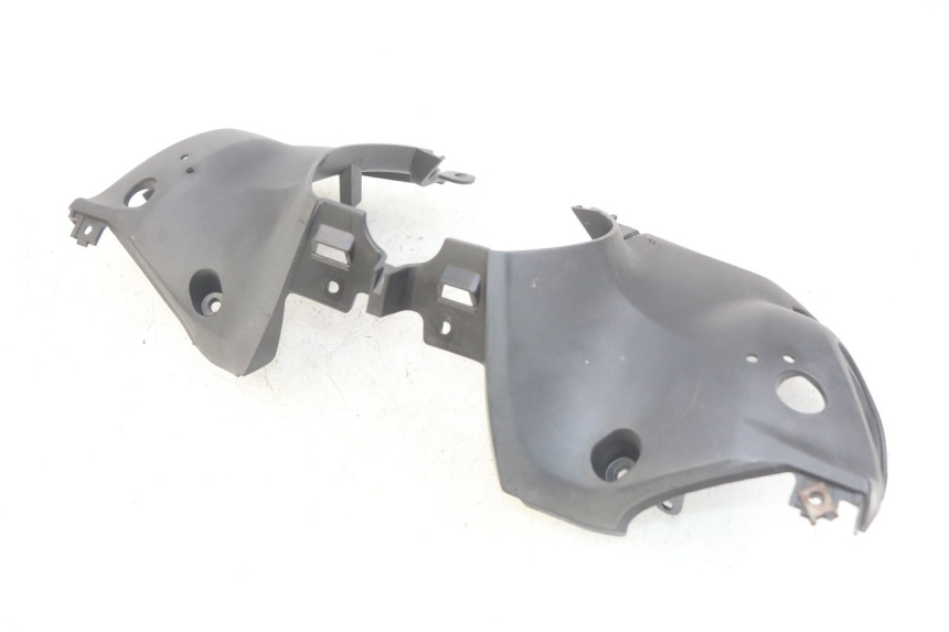 photo de COFANO MANUBRIO POSTERIORE YAMAHA HW XENTER 125 (2011 - 2017)