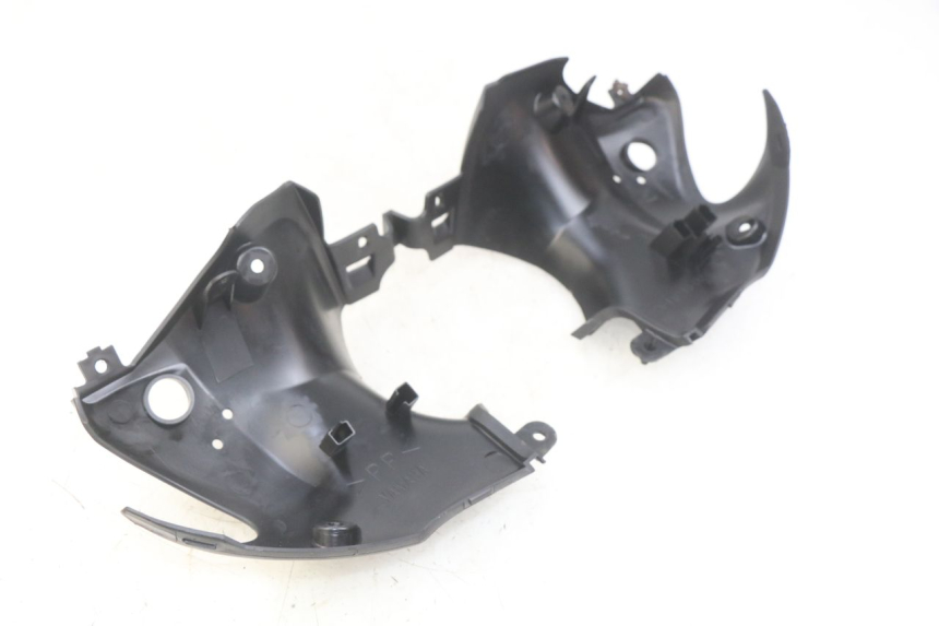 photo de COFANO MANUBRIO POSTERIORE YAMAHA HW XENTER 125 (2011 - 2017)