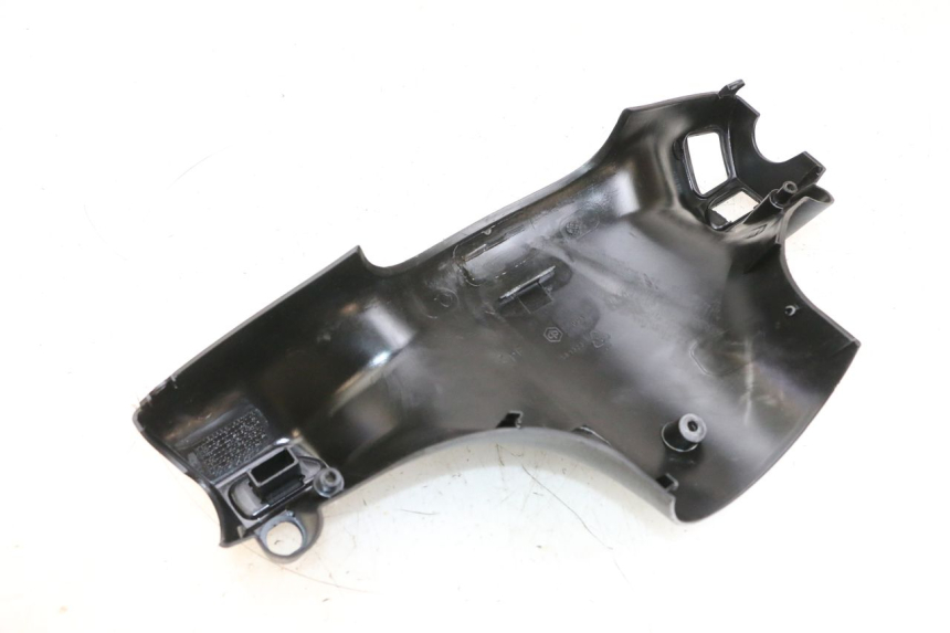 photo de COFANO MANUBRIO POSTERIORE PIAGGIO ZIP 2T 50 (2009 - 2019) - Altra angolazione