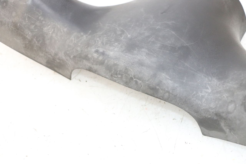 photo de COFANO MANUBRIO POSTERIORE PIAGGIO ZIP 2T 50 (2009 - 2019) - Dettagli dei punti di fissaggio