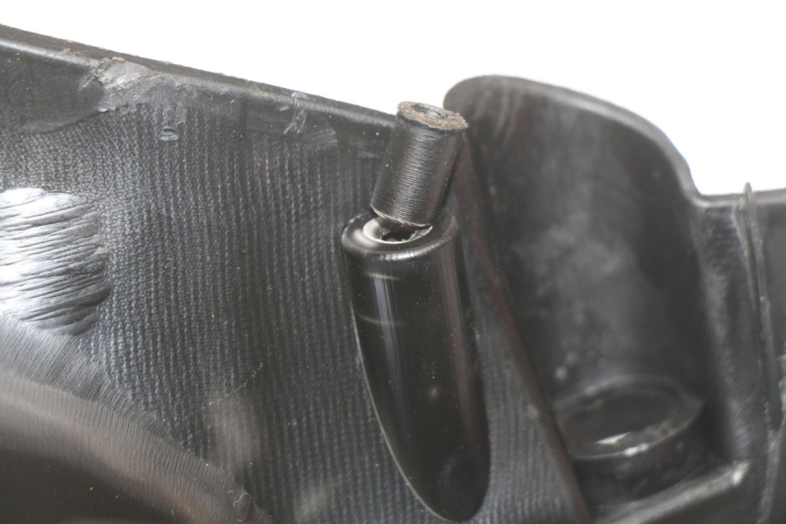 photo de COPRI MANUBRIO POSTERIORE PIAGGIO ZIP 4T 50 (2018 - 2020)