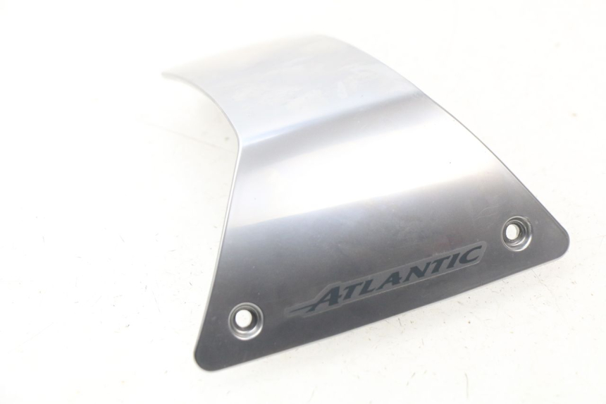 photo de COPERCHIO MANUBRIO APRILIA ATLANTIC 125 (2003 - 2009)