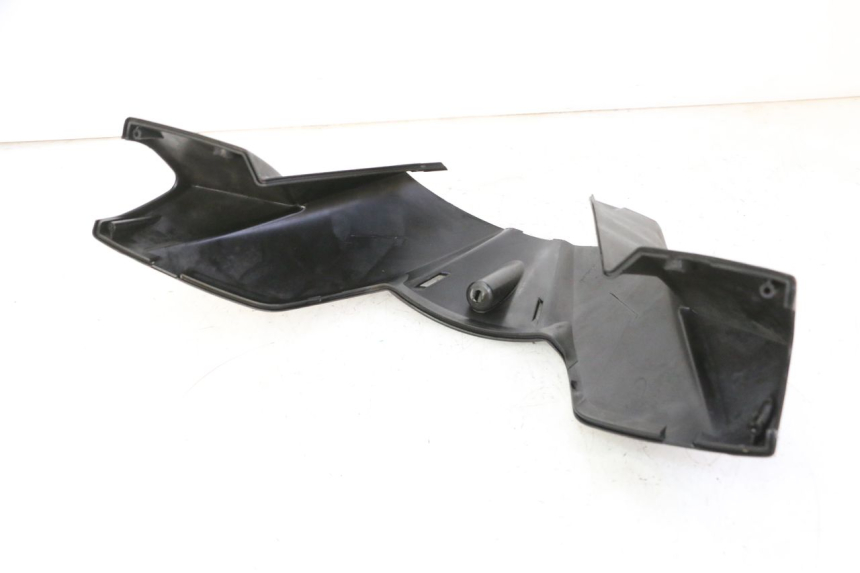 photo de COPRIMANUBRIO ANTERIORE QUADRO 4 4D 350 (2015 - 2018)