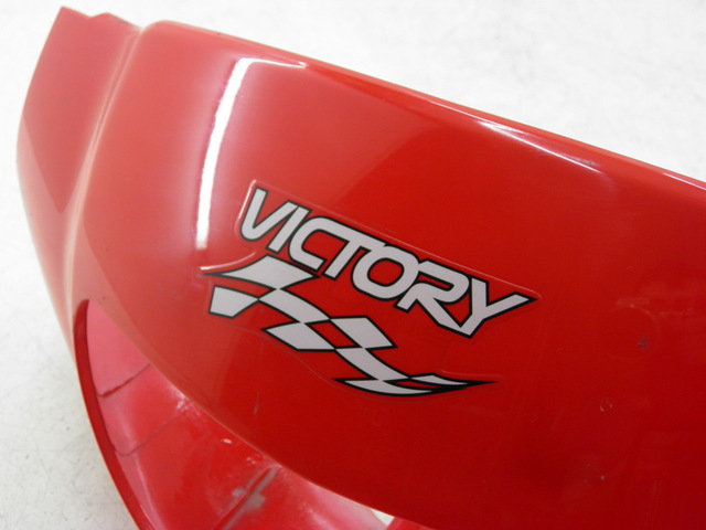 photo de COPERCHIO MANUBRIO ANTERIORE BAOTIAN TRAVEL SPIRIT 50 (2010 - 2012) - Stato della superficie e materiale