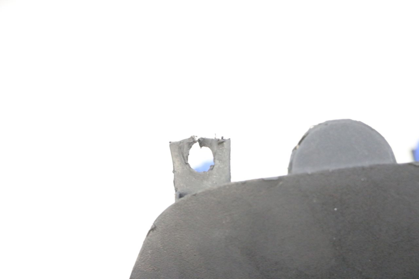 photo de COFANO MANUBRIO ANTERIORE PEUGEOT ELYSEO 125 (1999 - 2004) - Dettaglio del componente