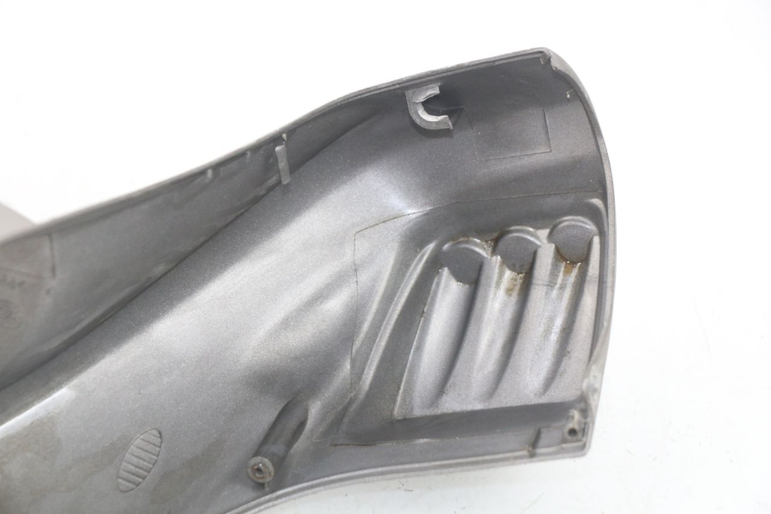 photo de COPRIMANUBRIO ANTERIORE PEUGEOT ELYSTAR 125 (2002 - 2007)