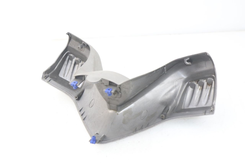 photo de COPRIMANUBRIO ANTERIORE PEUGEOT ELYSTAR 125 (2002 - 2007)