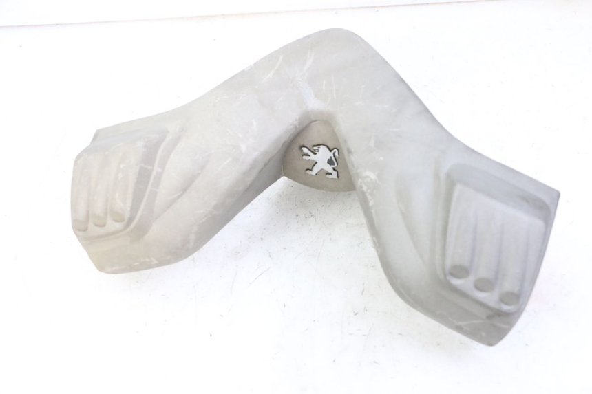 photo de COPRIMANUBRIO ANTERIORE PEUGEOT ELYSTAR 125 (2002 - 2007)
