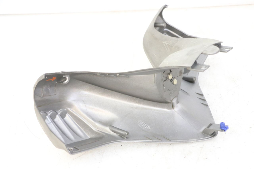 photo de COPRIMANUBRIO ANTERIORE PEUGEOT ELYSTAR 125 (2002 - 2007)