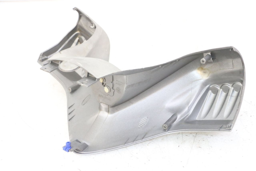 photo de COPRIMANUBRIO ANTERIORE PEUGEOT ELYSTAR 125 (2002 - 2007)