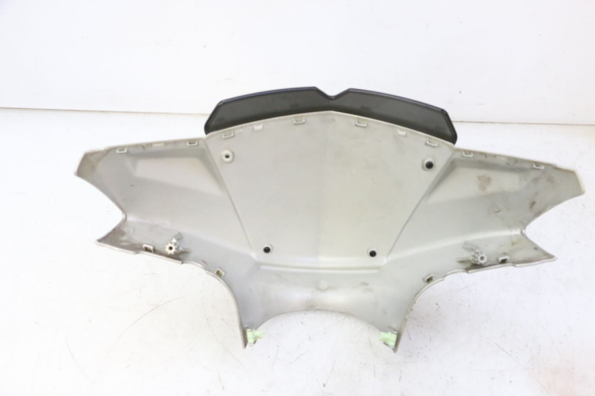 photo de COFANO MANUBRIO ANTERIORE PEUGEOT KISBEE 2T 50 (2010 - 2017)