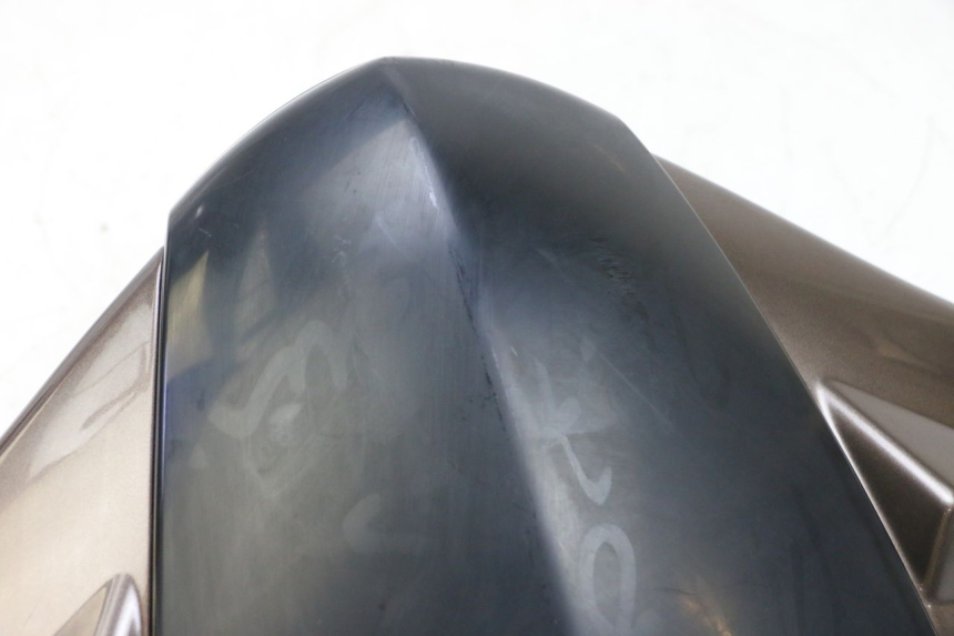 photo de COFANO MANUBRIO ANTERIORE PEUGEOT KISBEE 2T 50 (2010 - 2017) - Altra angolazione