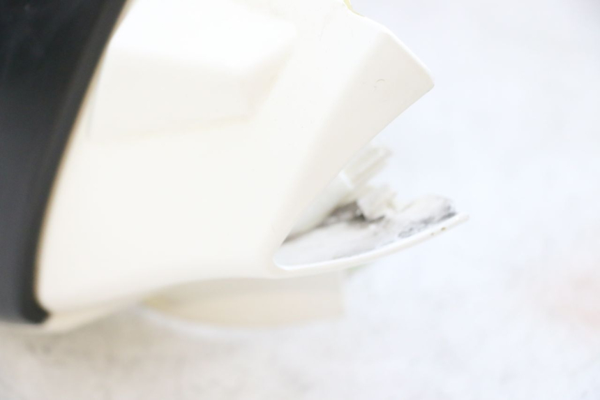 photo de COFANO MANUBRIO ANTERIORE PEUGEOT KISBEE 4T 50 (2010 - 2017) - Dettaglio del componente