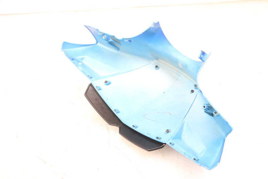 photo de COFANO MANUBRIO ANTERIORE PEUGEOT KISBEE 4T 50 (2010 - 2017) - Dettaglio del componente