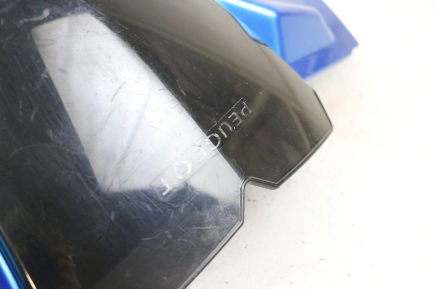 photo de COFANO MANUBRIO ANTERIORE PEUGEOT KISBEE 4T 50 (2010 - 2017) - Dettagli dei punti di fissaggio