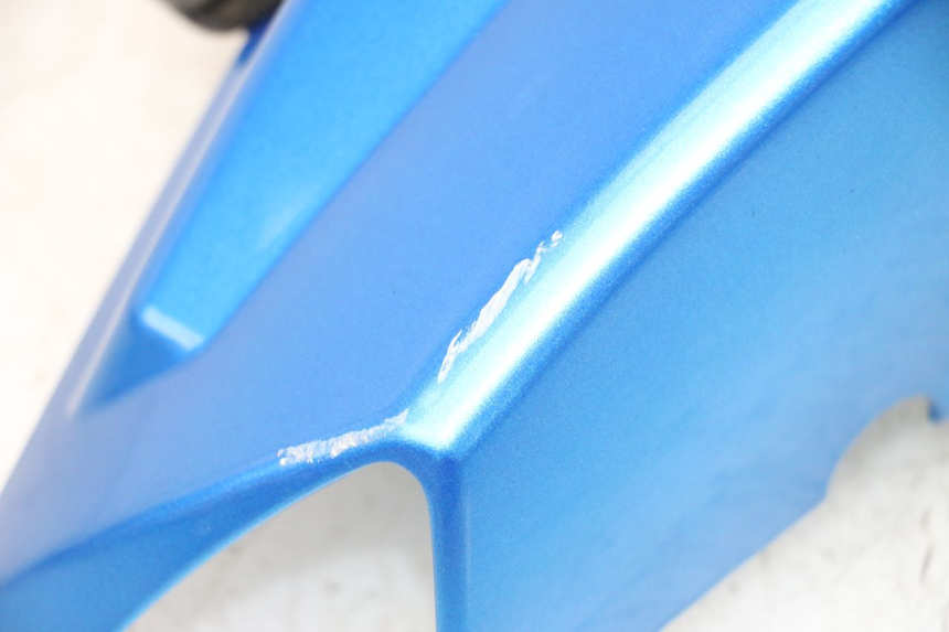 photo de COFANO MANUBRIO ANTERIORE PEUGEOT KISBEE 4T 50 (2010 - 2017) - Dettagli dei punti di fissaggio