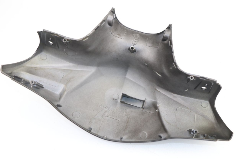 photo de COPERCHIO MANUBRIO ANTERIORE KYMCO AGILITY FR 2T 50 (2012 - 2017)