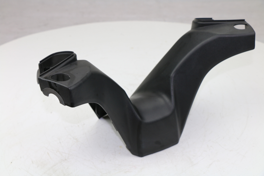 photo de COPERCHIO MANUBRIO ANTERIORE KYMCO K-XCT 125 (2013 - 2017)