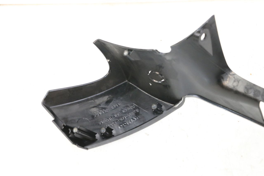 photo de COFANO MANUBRIO ANTERIORE KYMCO PEOPLE S 125 (2000 - 2008)