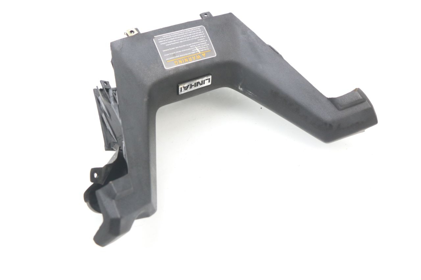 photo de COPERCHIO MANUBRIO ANTERIORE LINHAI MONARCH 125 (2003 - 2005)