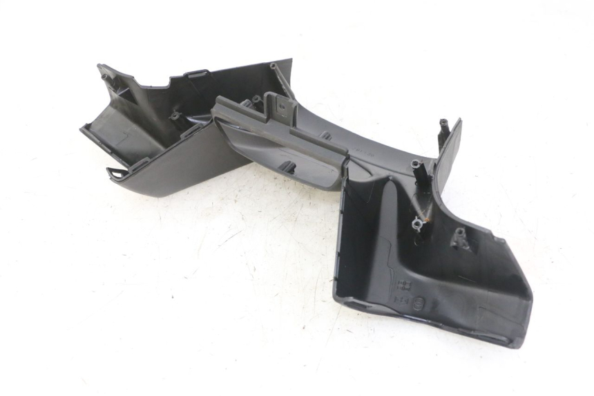 photo de COPERCHIO MANUBRIO ANTERIORE GILERA NEXUS 125 (2009 - 2013)