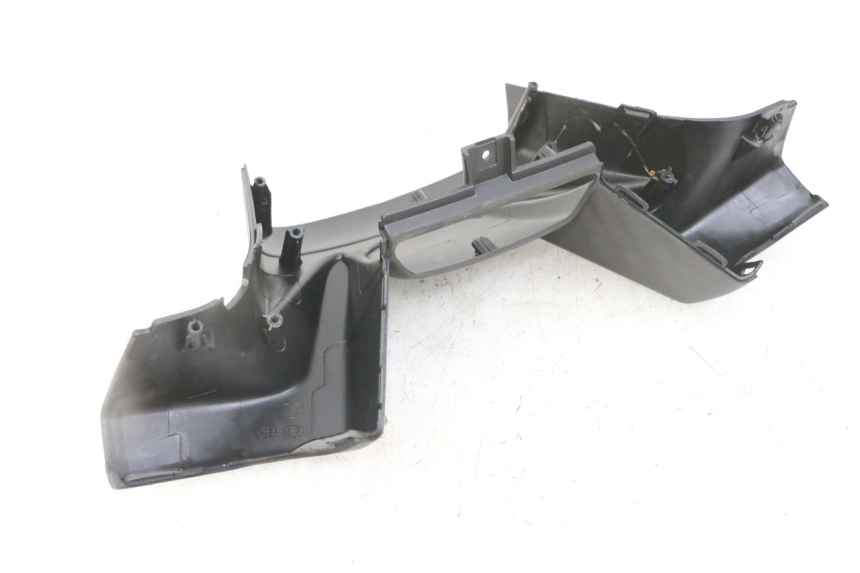 photo de COPERCHIO MANUBRIO ANTERIORE GILERA NEXUS 125 (2009 - 2013)