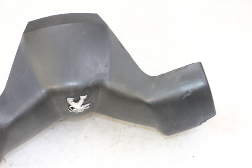 photo de COPRIMANUBRIO ANTERIORE PEUGEOT CITYSTAR 2T 50 (2018 - 2021)