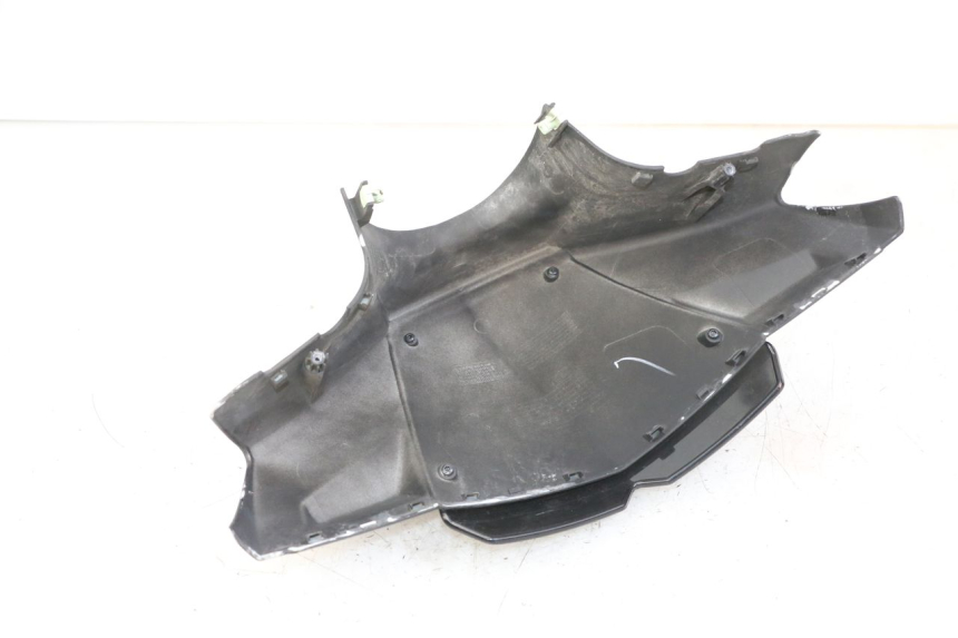 photo de COFANO MANUBRIO ANTERIORE PEUGEOT KISBEE 4T 50 (2018 - 2022)