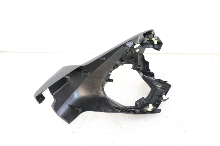 photo de COPRIMANUBRIO ANTERIORE PEUGEOT SATELIS 125 (2013 - 2018)