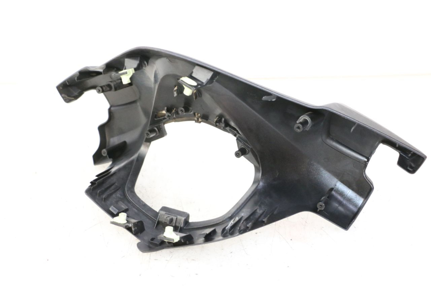photo de COPRIMANUBRIO ANTERIORE PEUGEOT SATELIS 125 (2013 - 2018)