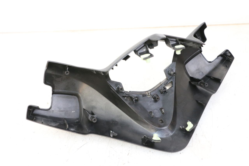 photo de COPRIMANUBRIO ANTERIORE PEUGEOT SATELIS 125 (2013 - 2018)