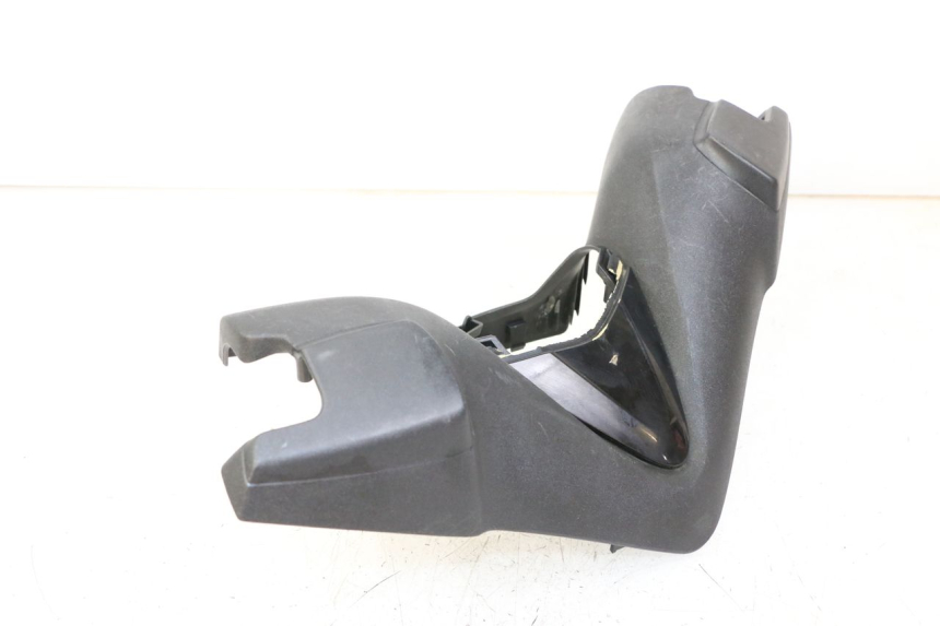 photo de COPRIMANUBRIO ANTERIORE PEUGEOT SATELIS 125 (2013 - 2018)