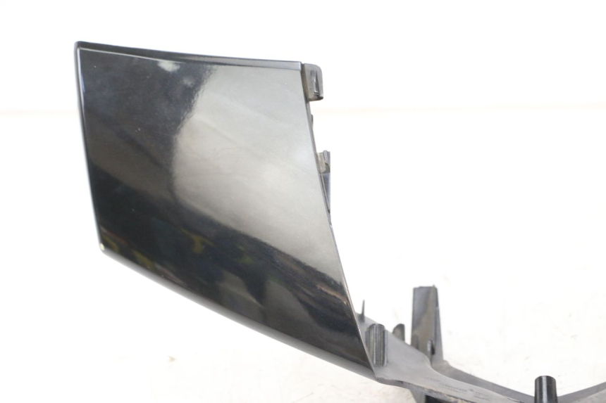 photo de COPRIMANUBRIO ANTERIORE PEUGEOT VIVACITY 125 (2010 - 2017)