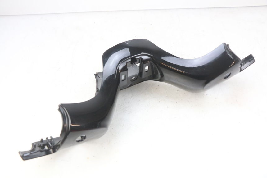 photo de COFANO MANUBRIO ANTERIORE PIAGGIO MP3 500 (2014 - 2016)