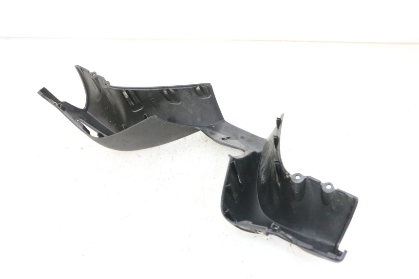 photo de COFANO MANUBRIO ANTERIORE PIAGGIO MP3 125 (2006 - 2014)