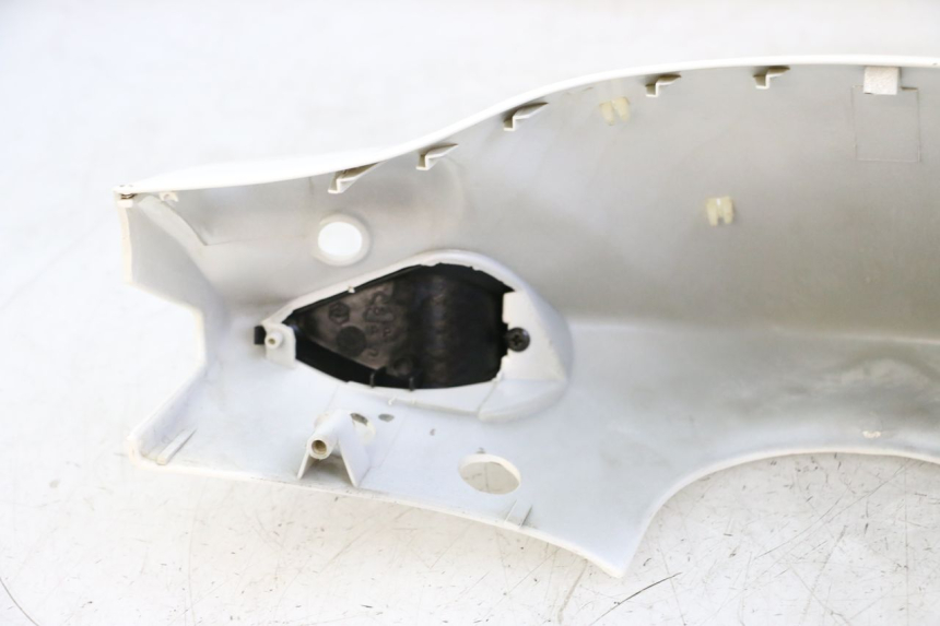 photo de COPRIMANUBRIO ANTERIORE PIAGGIO NRG POWER PUREJET 50 (2018 - 2021)