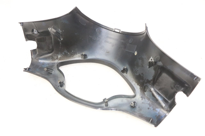 photo de COFANO MANUBRIO ANTERIORE PIAGGIO VESPA PRIMAVERA 2T 50 (2013 - 2018)