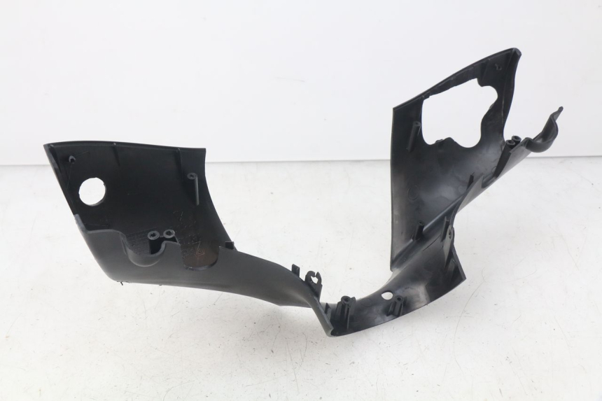 photo de COPERCHIO MANUBRIO ANTERIORE PIAGGIO ZIP 4T 50 (2006 - 2017)