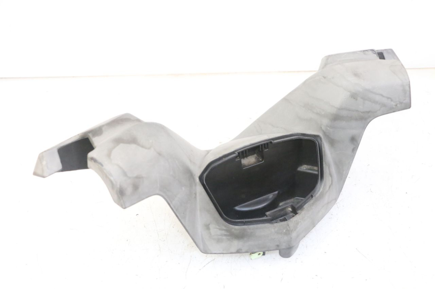 photo de COPRIMANUBRIO ANTERIORE PEUGEOT SATELIS COMPRESSOR K15 125 (2006 - 2009)