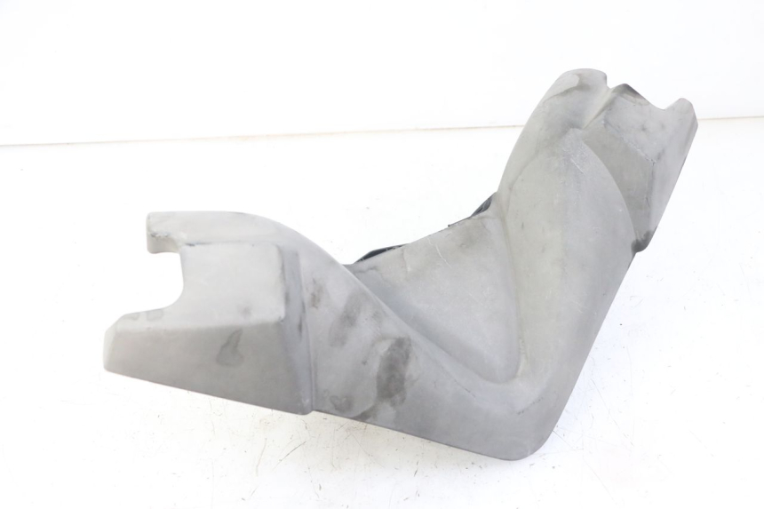 photo de COPRIMANUBRIO ANTERIORE PEUGEOT SATELIS COMPRESSOR K15 125 (2006 - 2009)