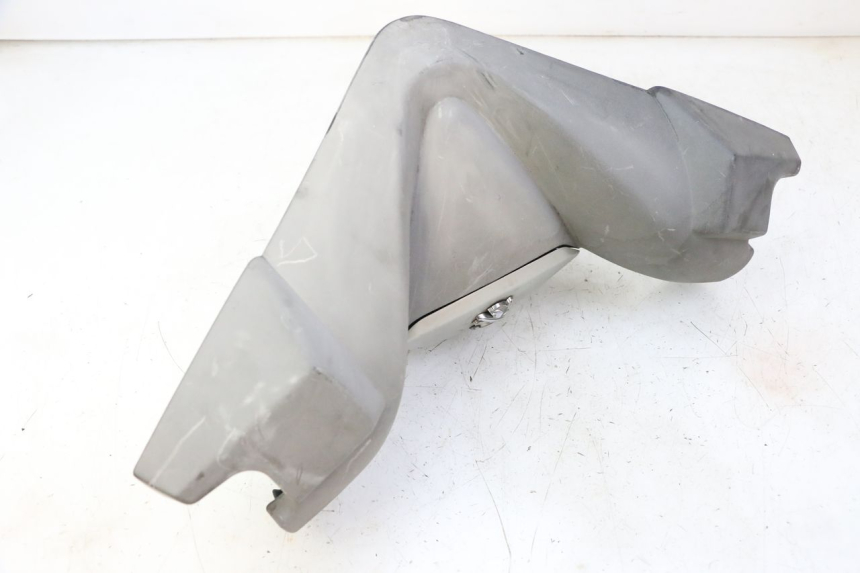 photo de COPRIMANUBRIO ANTERIORE PEUGEOT SATELIS 125 (2010 - 2012)